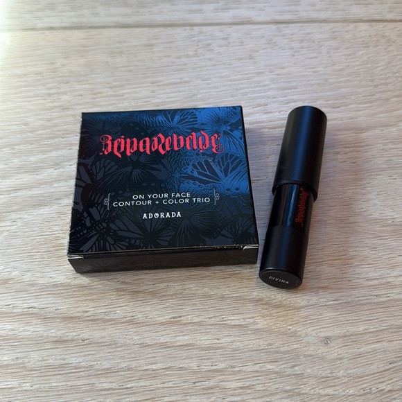 Reina Rebelde 2 Item Bundle Contour + Color Trio and Bold Lip Color Stick | NWT - Picture 2 of 10